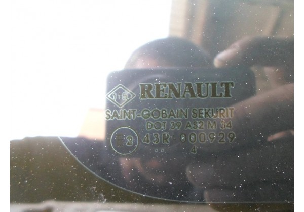 Скло заднє ліве кузовне Renault Espace IV, 8200369021